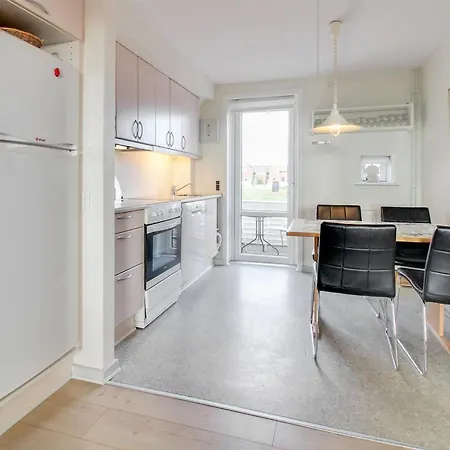 Apartment Arabella - 2-3km From The Sea By Interhome